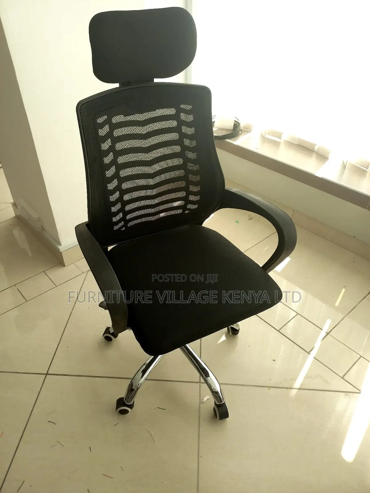 Ergonomic Office Chair With Headrest