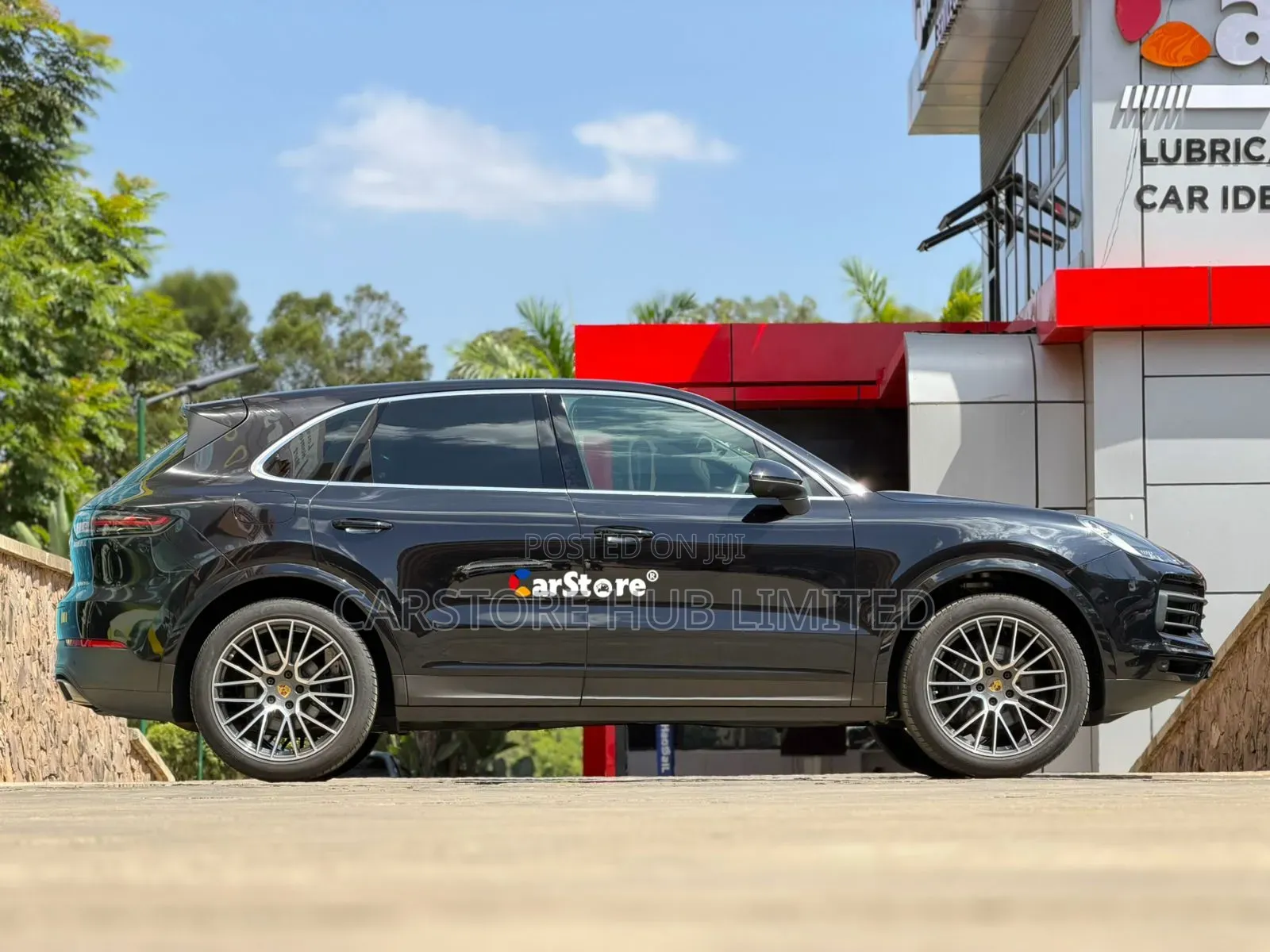 Porsche Cayenne Base AWD 2019 Blue