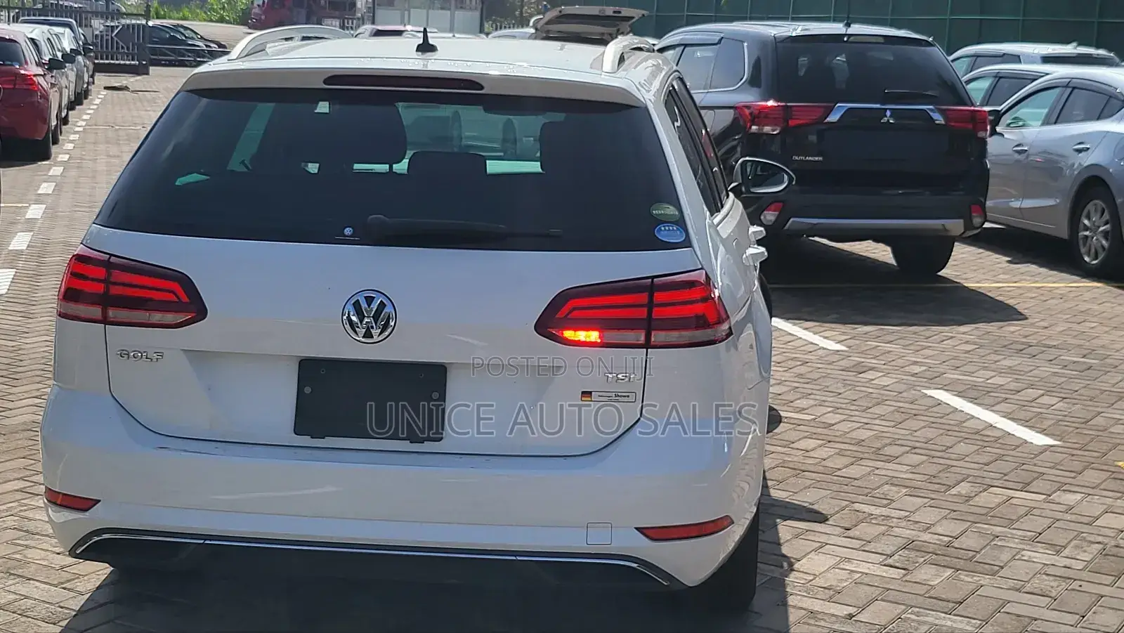 Volkswagen Golf 2018 White