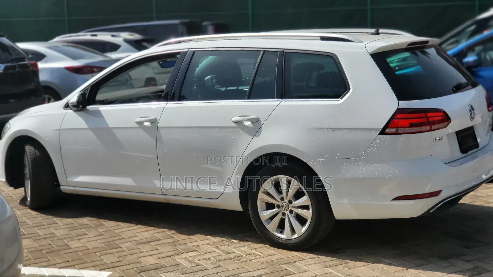 Volkswagen Golf 2018 White