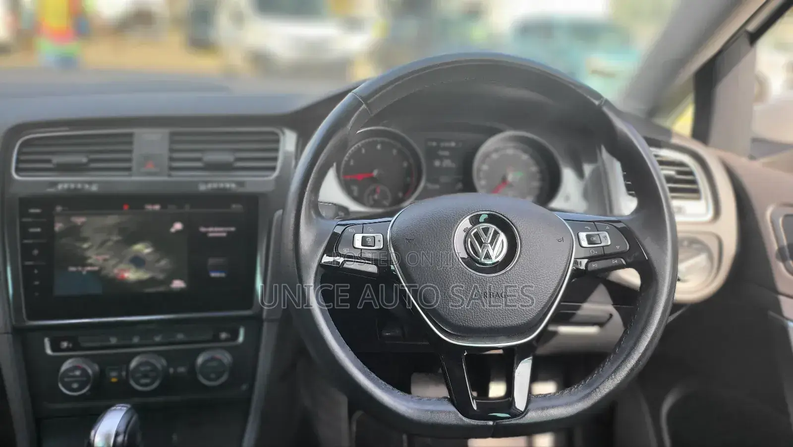 Volkswagen Golf 2018 White