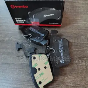 Brembo Front Brake Pads – Volvo V60 Quiet Durable