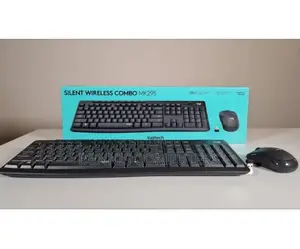 Logitech Mk295 English Silent Keyboard