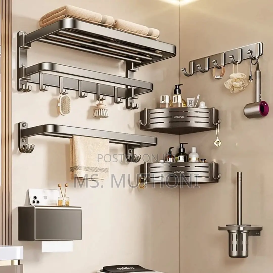 7-Piece Black Multifunctional Bath Towel Storage Rack Set.
