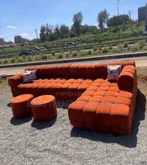 Fine Fresh 7 Seater Bubble L Sofa With Puffs