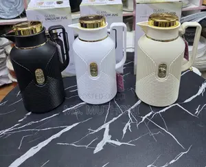1 LTR Elegant Liter Zamzam Vaccum Flask.
