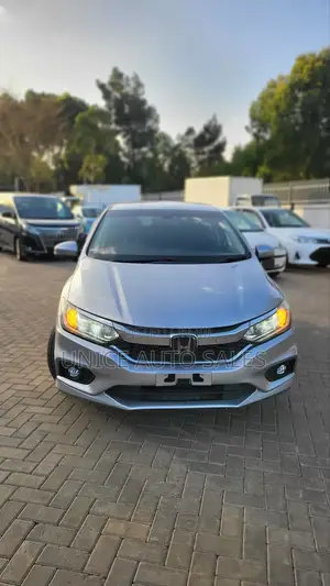 Honda Grace 1.5 Hybrid FWD 2018 Silver