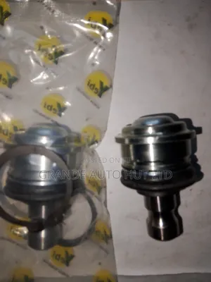 Front Ball Joint for Hyundai Santa Fe 2010 Model (Yebi Brand)