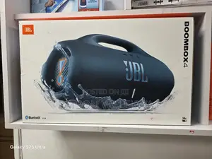 JBL Boombox 4