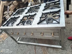 High Pressure Gas Cooker. Commercial 6 Burners Stove