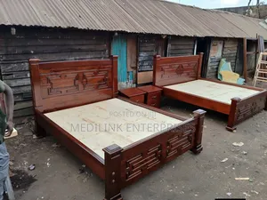 Soli Mahogany Beds Solid Walnut 5*6 Beds