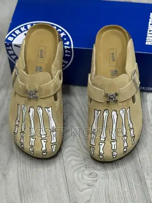 Toxic Clogs