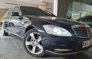 Mercedes-Benz S-Class S 350 BlueTEC L (V221) 2012 Black