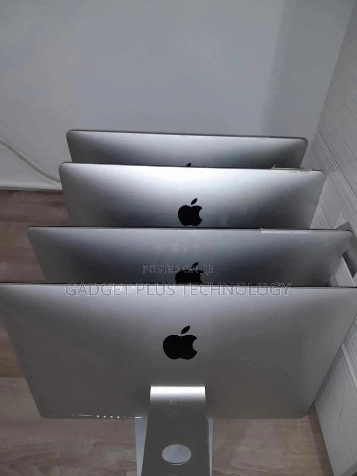 Desktop Computer Apple iMac 8GB Intel Core I5 SSD 256GB