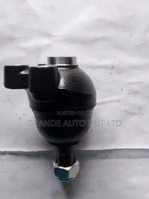 Upper Ball Joint for Hyundai H100 (Ctr Brand)