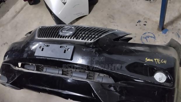 Lexus Rx 270 Front Bumper With Grill