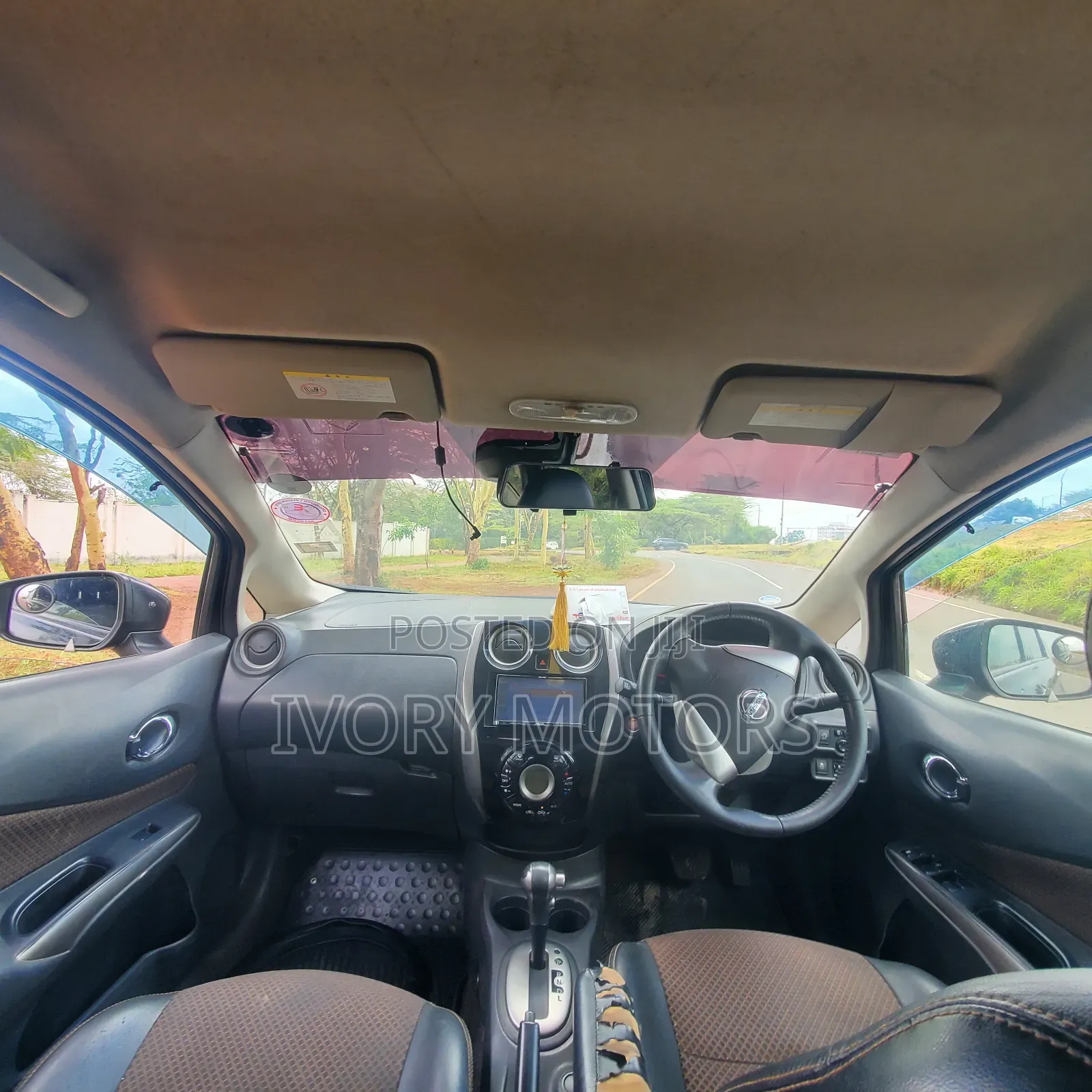 Nissan Note 2015 Black