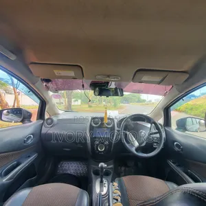 Nissan Note 2015 Black