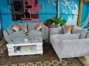 Warm Quality 5 Seater Seat 3,2