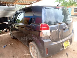 Toyota Spade 2014 Silver