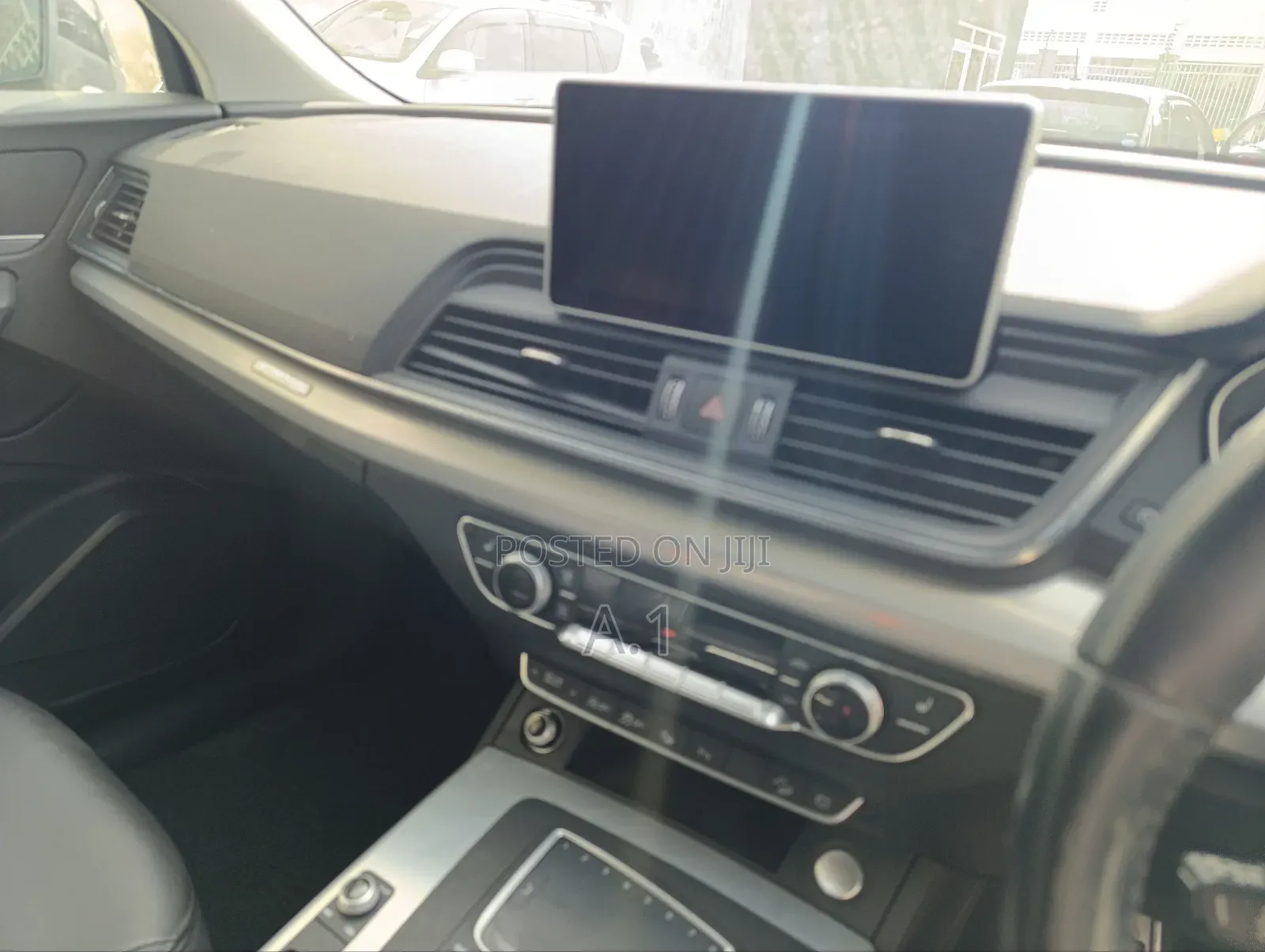 Audi Q5 2018 Black