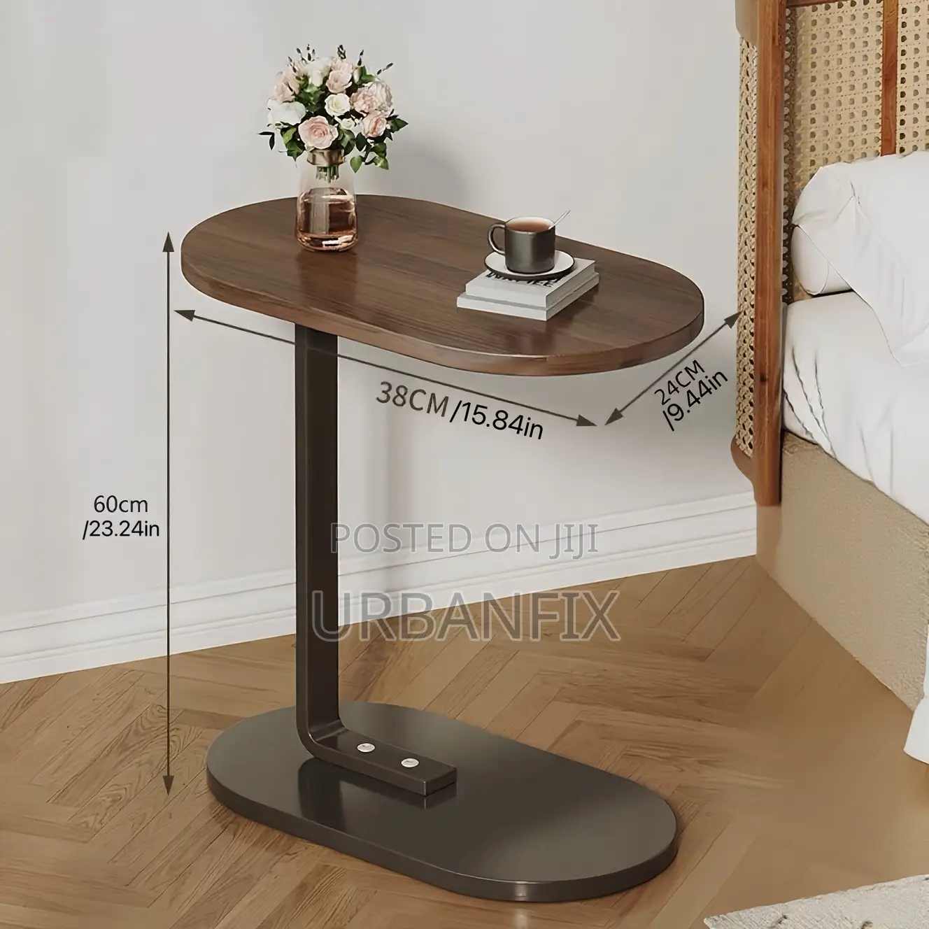 Modern Minimalist C Shaped Side Table, for Sofa/Bed/Bathtub
