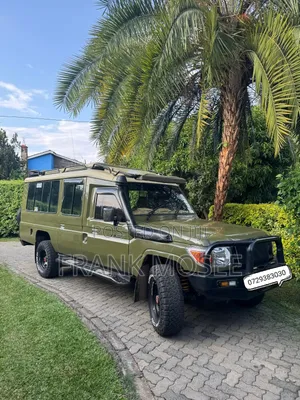 Safari Land Cruiser For Hire