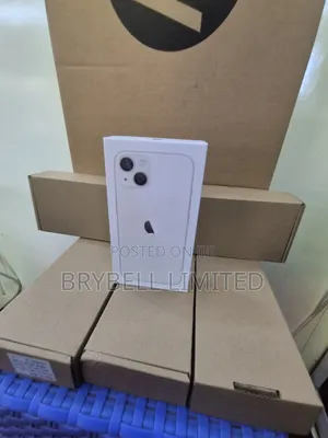 New Apple iPhone 13 256 GB White