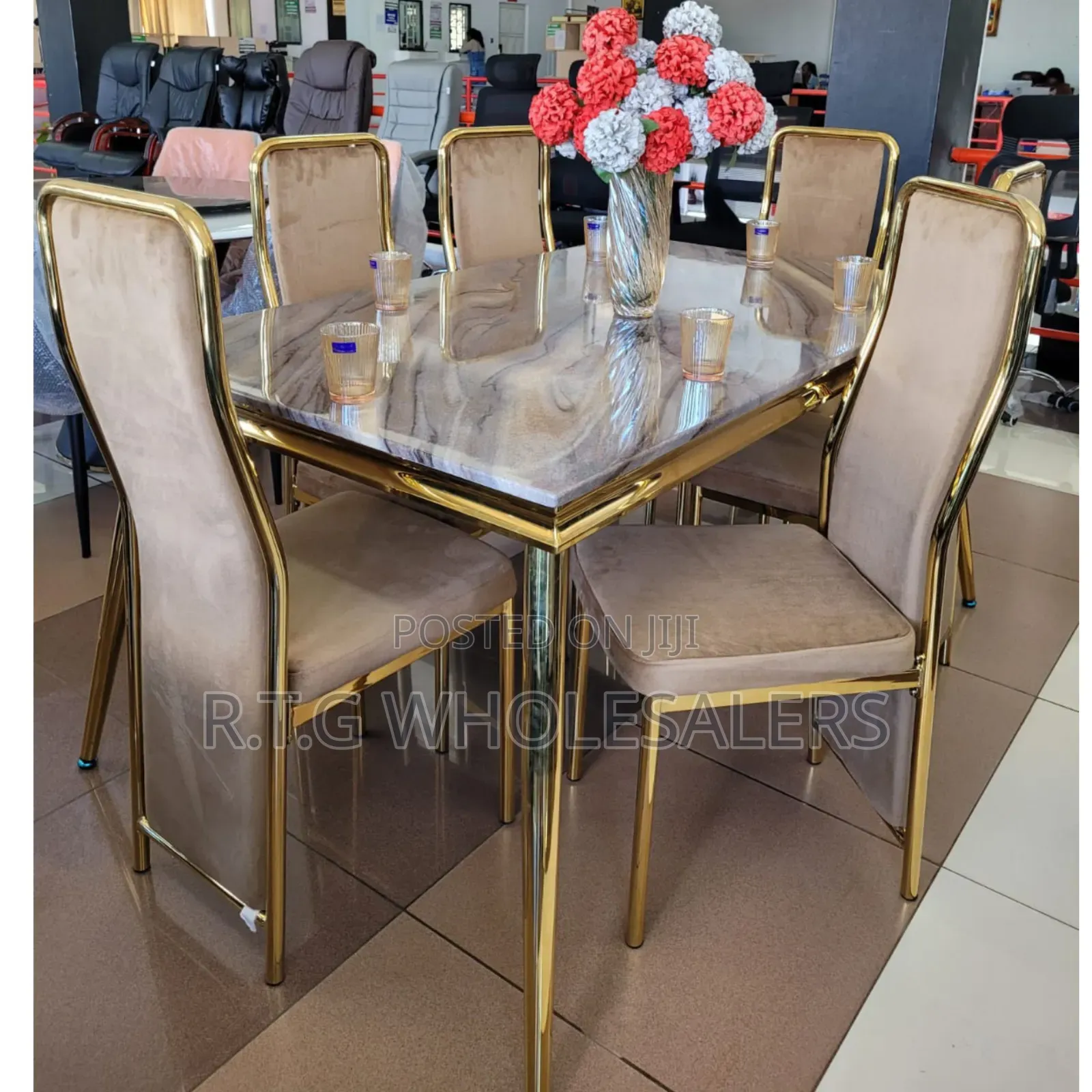 Luxury 6‐Seater Marble Top Dining Table