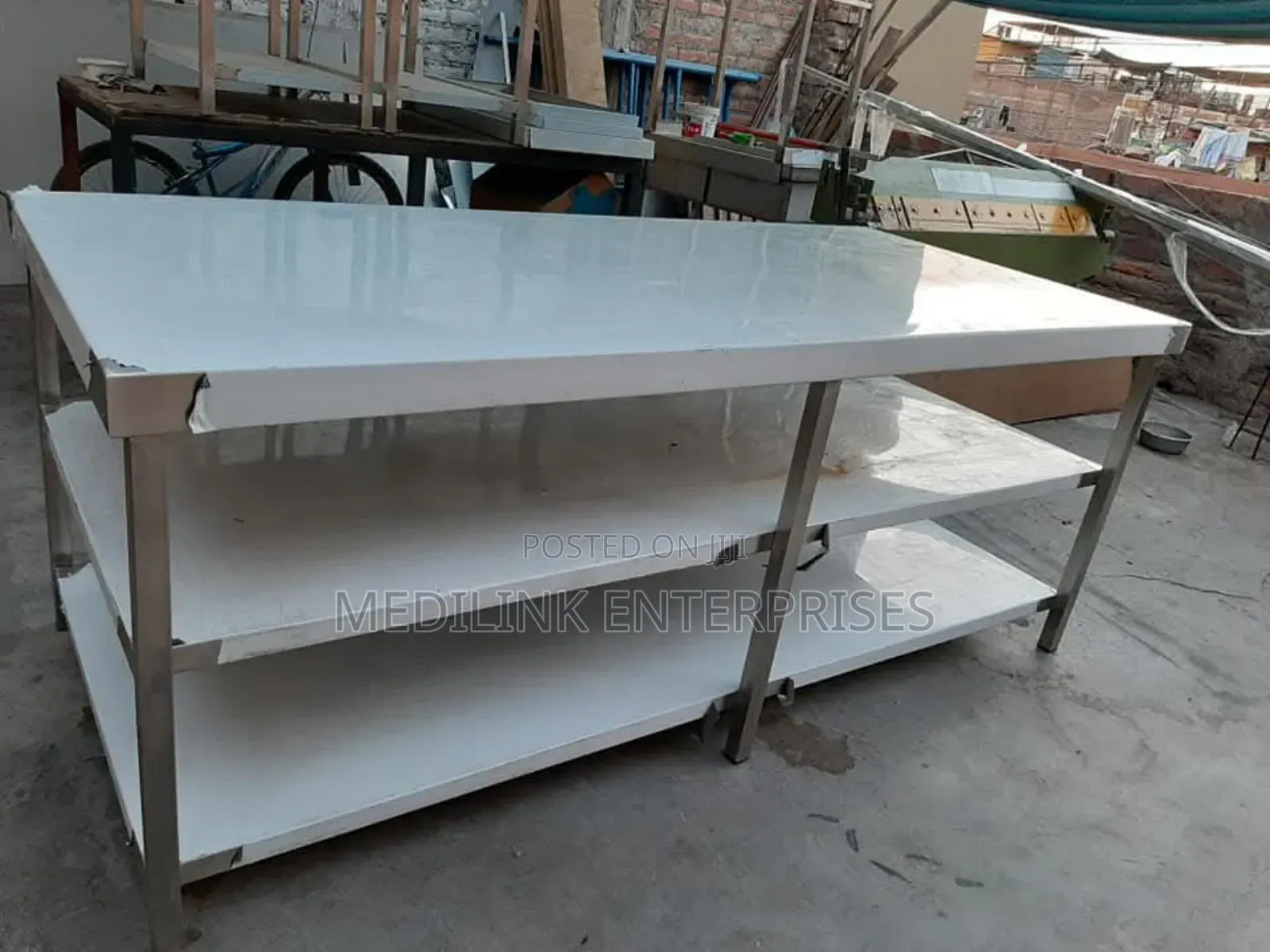 Commercial Kitchen Customized 3-Shelves Working Tables