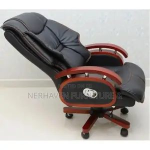 High-Back Ceo Office Chair With Adjustable Recline