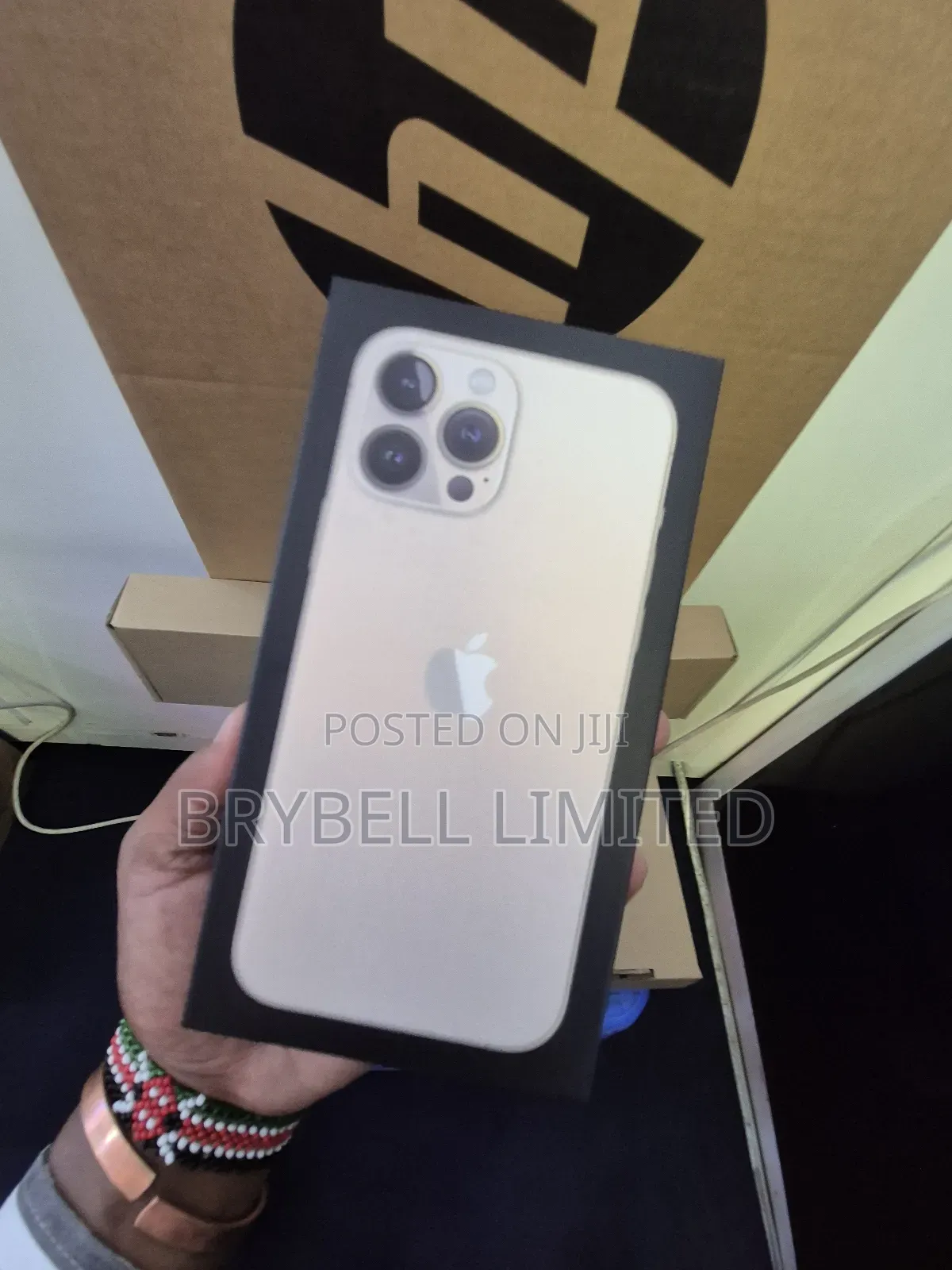 New Apple iPhone 13 Pro Max 256 GB Gold