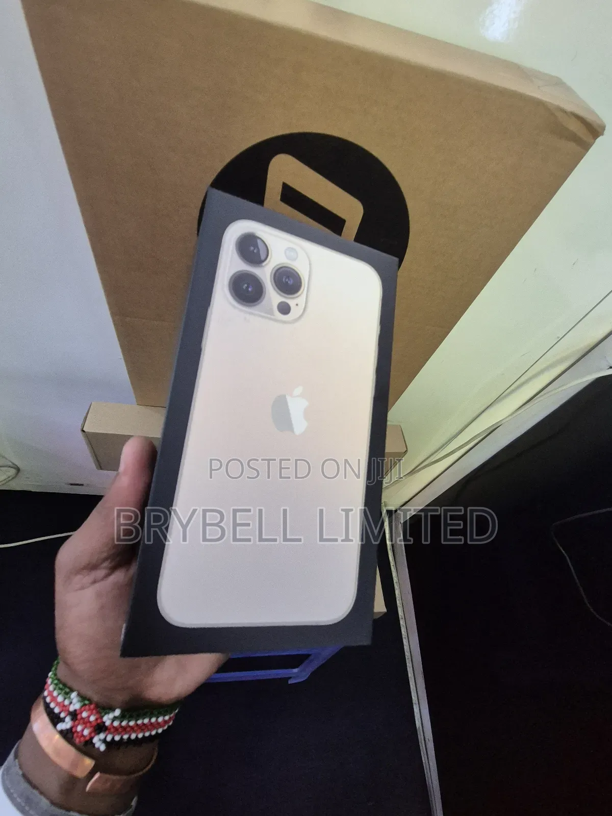 New Apple iPhone 13 Pro Max 256 GB Gold