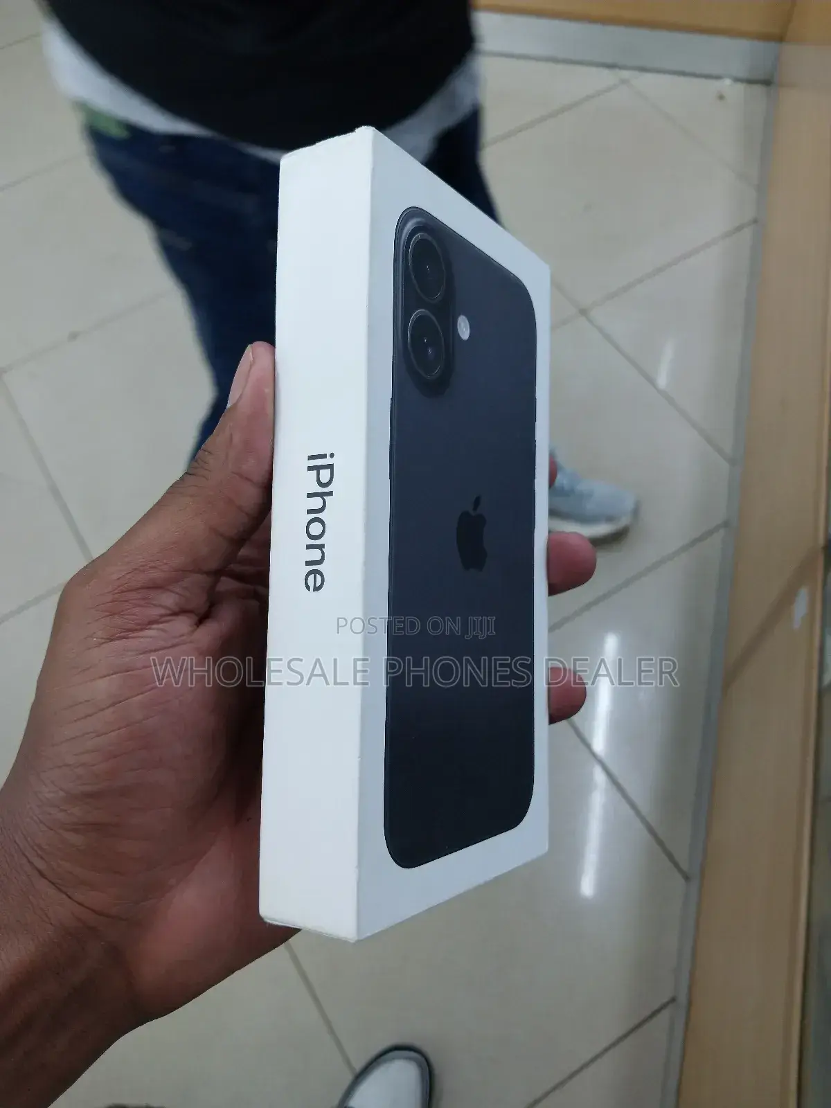 New Apple iPhone 16 128 GB Blue