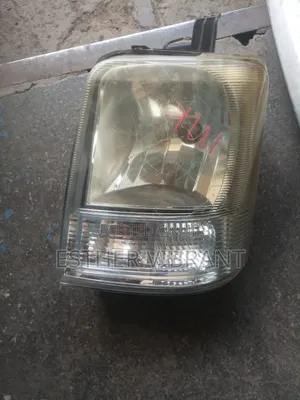 Suzuki Every Headlights