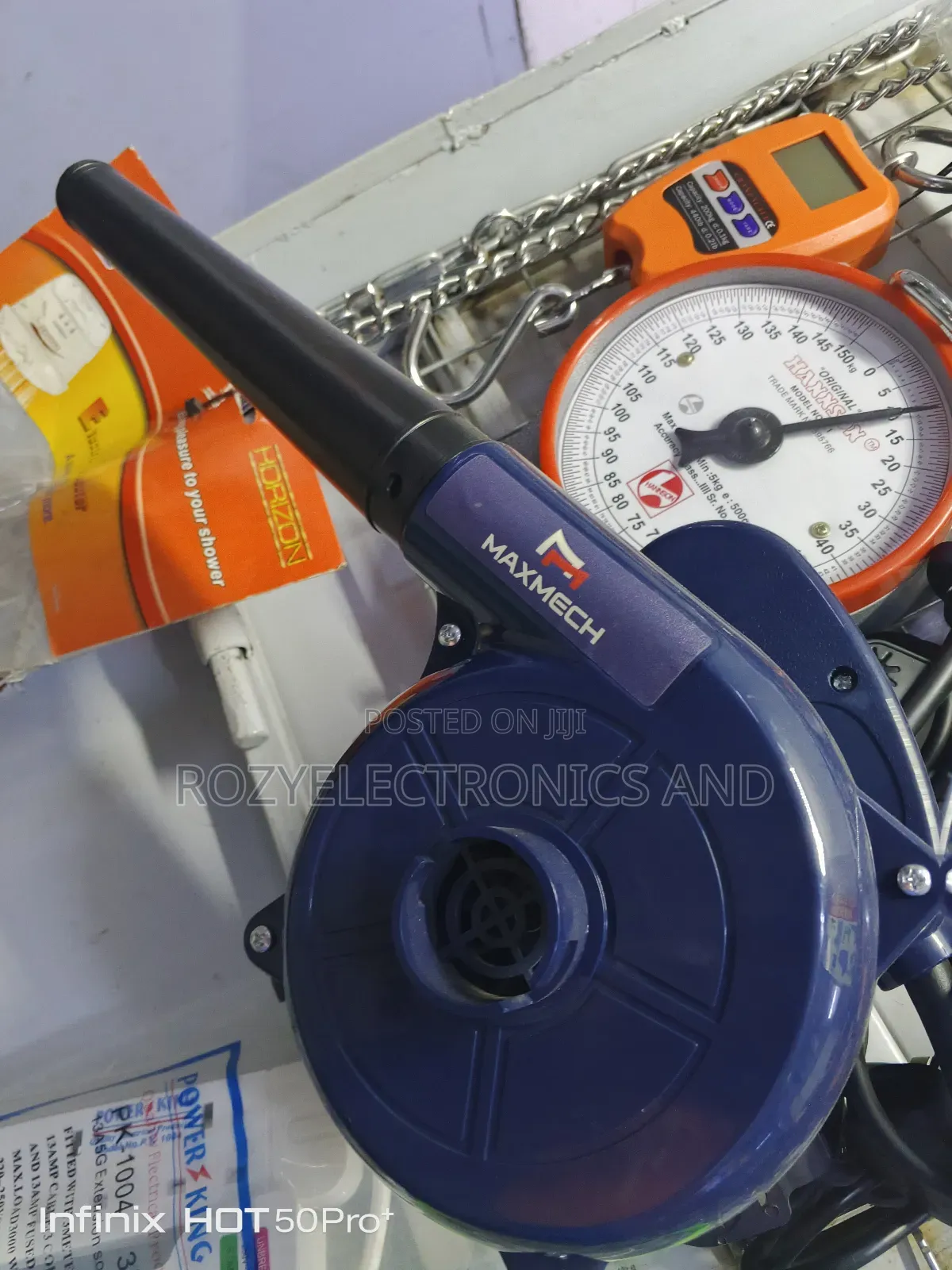 Electric Blower/Maxmech Blower 700 Watts