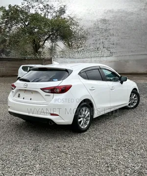 Mazda Axela 2019 White