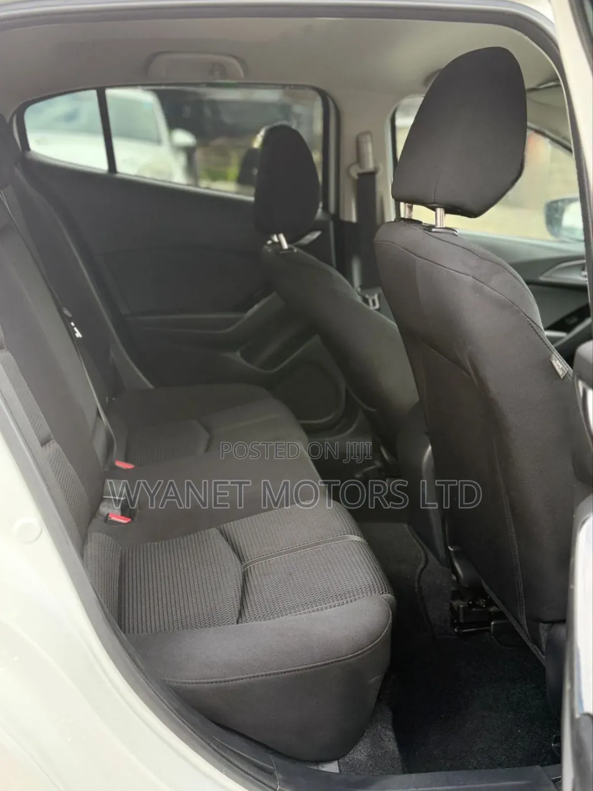 Mazda Axela 2019 White