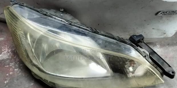 Nissan Nv200 Non Zenon Headlights LHS