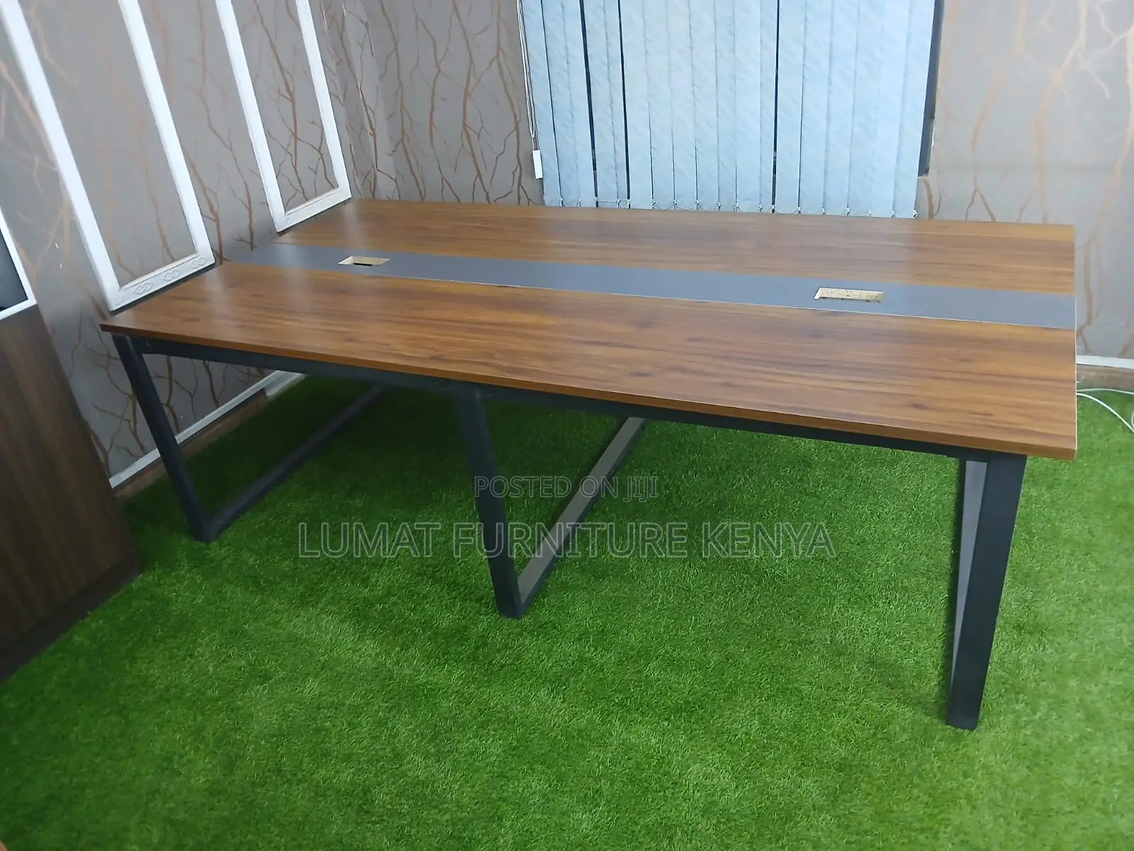 Modern Boardroom Table (2.4m X 1.2m)