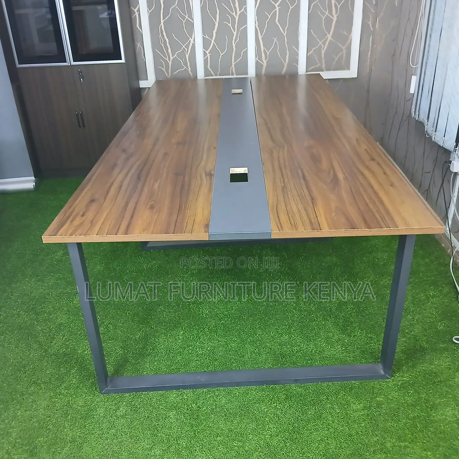 Modern Boardroom Table (2.4m X 1.2m)
