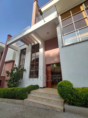 5bdrm Villa in Lavington for sale