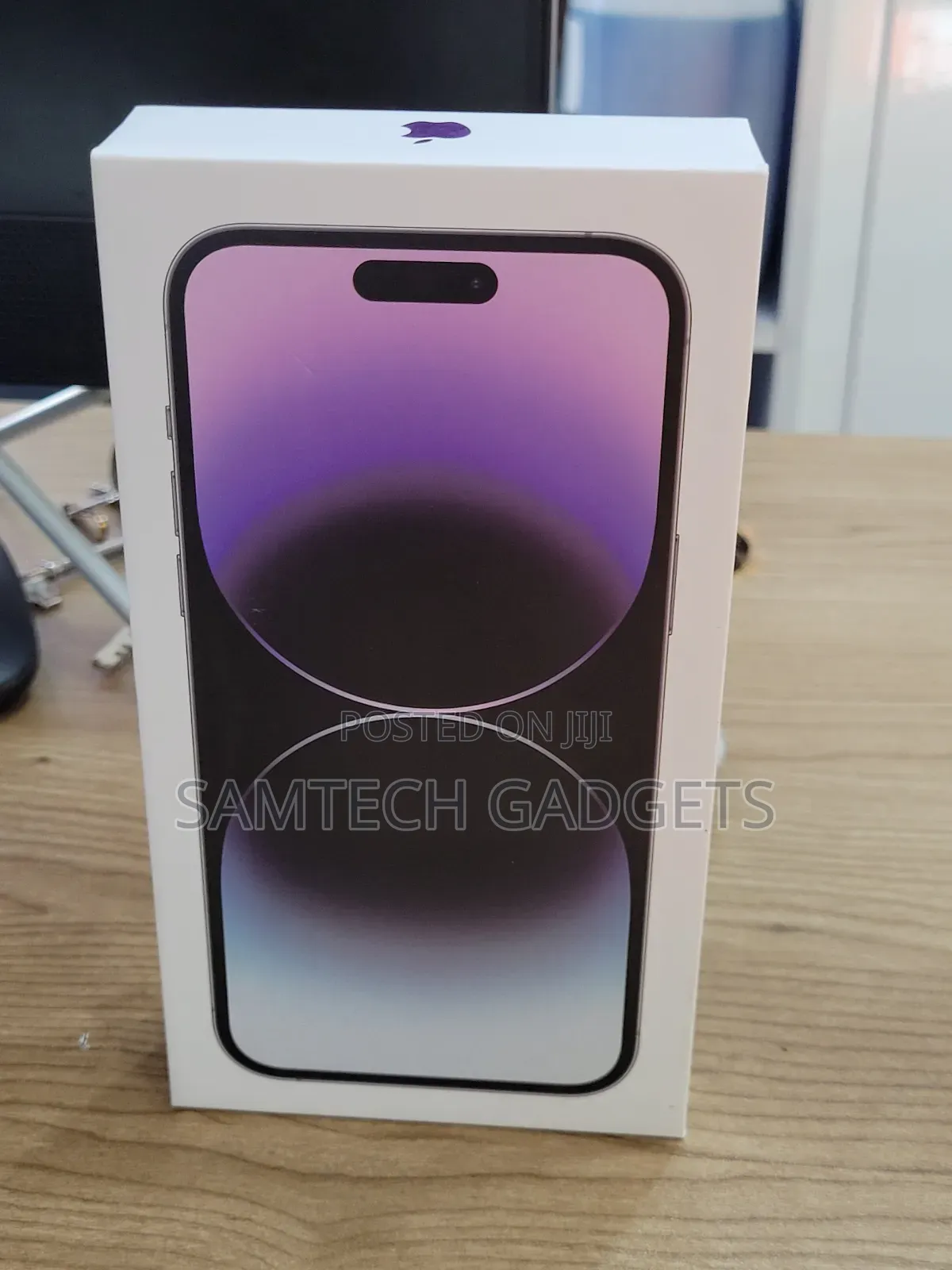 New Apple iPhone 14 Pro Max 256 GB Purple
