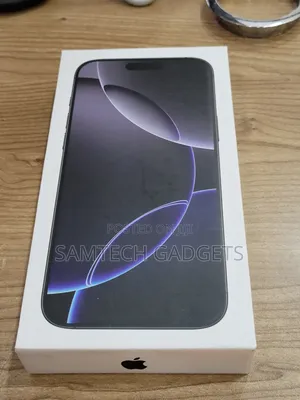 New Apple iPhone 16 Pro Max 256 GB Black