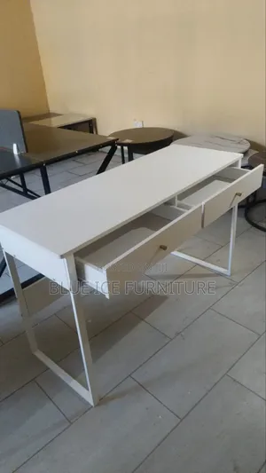 Office Working Table With Drawers