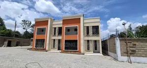3bdrm Duplex in Roimen, Matasia for sale
