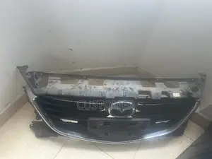 Mazda Axela 2017-2018 Front Grill