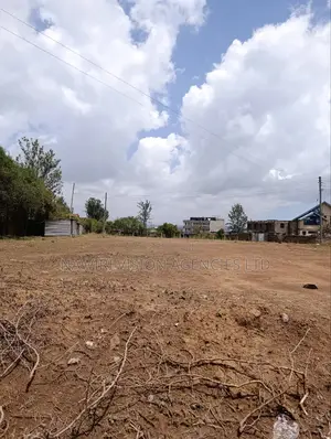 100*100 Plot in Ruai Town Near Ruai Police Post