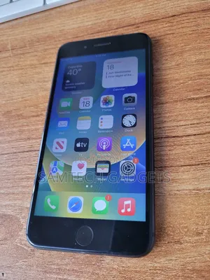 Apple iPhone 8 Plus 64 GB Black