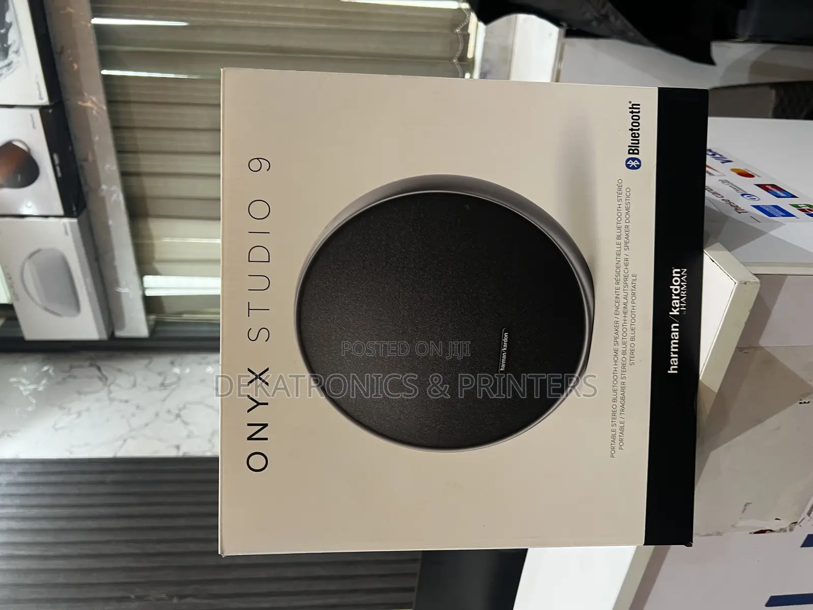 Onyx Studio 9